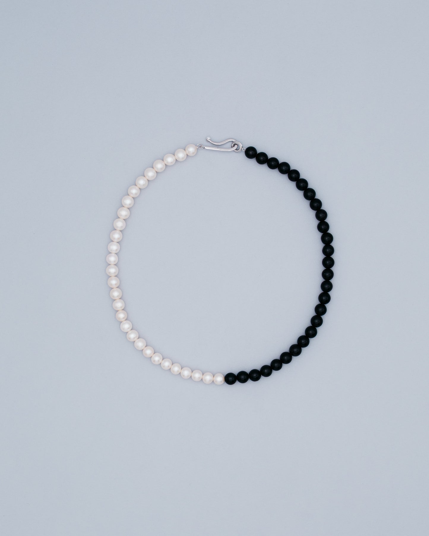 Figue Noire Necklace