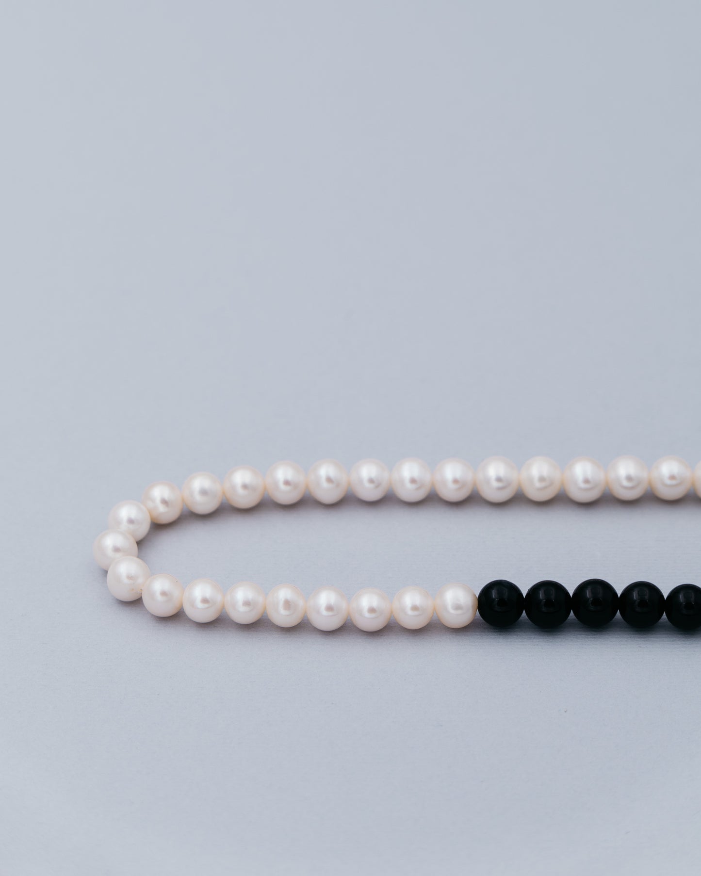 Figue Noire Necklace